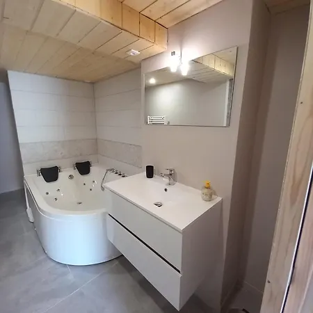 Le Cocon Du Regit, Balneo * La Bresse
